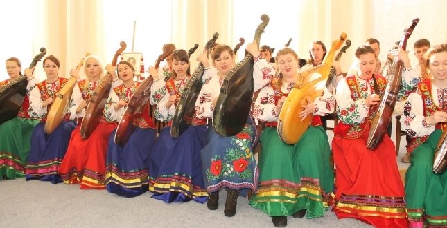 Літературно-музична вітальня «У серці народу, в народних устах – це слово Шевченка високе!»