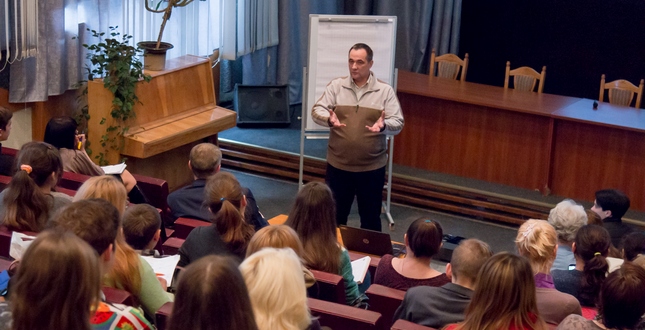 Майстер-клас "Як презентувати свій стартап" від Олексія Струцинського