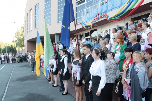 День знань у гімназії біотехнологій №177